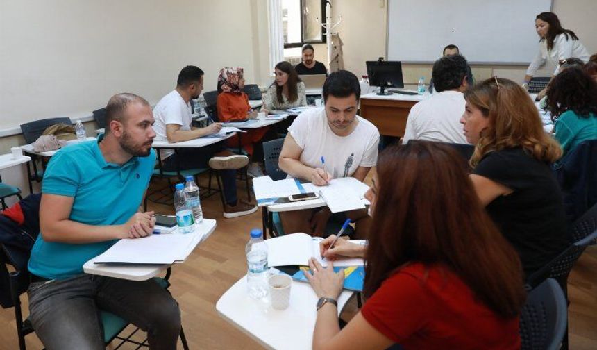 Dokuz Eylül'de 'Kariye Danışmanlığı' eğitimi